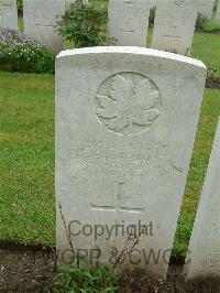 Etaples Military Cemetery - Hanwright, E